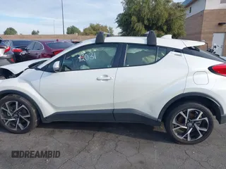 2019 Toyota C-HR XLE with VIN JTNKHMBX4K1040772, listed as a IAAI auction lot 41812031 with 79,729 mi miles. Bid and sale history available at carsss.com. Image 15.