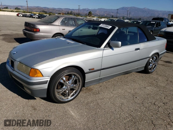 1995 BMW 3 Series 325iC with VIN WBABJ6322SJD39491, listed as a Copart auction lot 73133664 with 585,935 mi miles and Salvage Title. Bid and sale history available at carsss.com. Image 1.