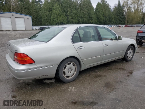 2002 Lexus LS 430 with VIN JTHBN30F120075551, listed as a Copart auction lot 52411405 with 194,704 mi miles and Salvage Title. Bid and sale history available at DreamBid. Image 3.