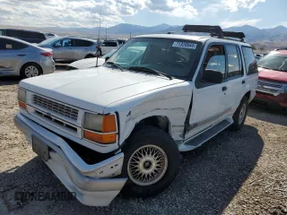 1993 Ford Explorer Eddie Bauer z VIN 1FMDU32X0PUD85141, wystawiony jako Copart lot #71320944 z przebiegiem 810 mil mil oraz Szkody całkowita. Historia ofert i sprzedaży dostępna na DreamBid. Obrazek 1.
