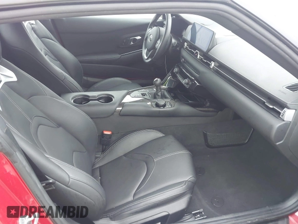 2024 Toyota Supra 3.0 with VIN WZ1DB0G03RW066541, listed as a IAAI auction lot 42520943 with 12,285 mi miles and . Bid and sale history available at DreamBid. Image 5.