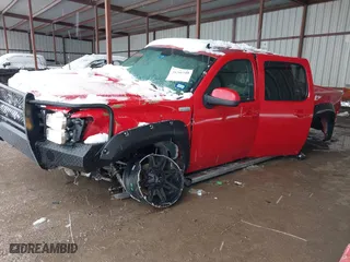 2008 GMC Sierra 1500 Work Truck with VIN 2GTEK133381205291, listed as a IAAI auction lot 41296948 with 266,704 mi miles. Bid and sale history available at carsss.com. Image 17.