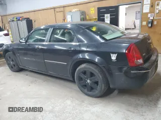 2007 Chrysler 300 Limited with VIN 2C3KK53G97H868047, listed as a Copart auction lot 68005104 with 151,784 mi miles and Clean Title. Bid and sale history available at carsss.com. Image 2.