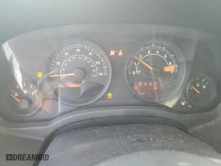 2015 Jeep Patriot Sport with VIN 1C4NJPBB7FD204211, listed as a Copart auction lot 66443644 with 192,082 mi miles and Salvage Title. Bid and sale history available at carsss.com. Image 9.
