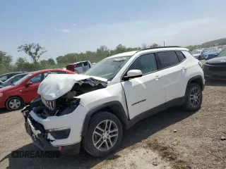 2018 Jeep Compass Latitude with VIN 3C4NJDBB2JT441352, listed as a Copart auction lot 57125875 with 75,737 mi miles and Salvage title. Bid and sale history available at DreamBid. Image 1.