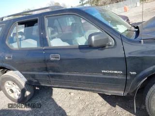 1998 Isuzu Rodeo S с VIN 4S2CM58W4W4339535, выставлен на аукционе IAAI как лот 41231197 с пробегом 327 828 миль миль и . История ставок и продаж доступна на DreamBid. Изображение 14.