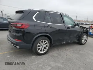 2020 BMW X5 xDrive40i z VIN 5UXCR6C02L9C49466, wystawiony jako Copart lot #56988425 z przebiegiem 60 558 mil mil oraz Szkoda całkowita • Salvage title. Historia ofert i sprzedaży dostępna na DreamBid. Obrazek 3.