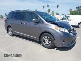 2019 Toyota Sienna XLE Auto Access Seat with VIN 5TDYZ3DC8KS001055, listed as a IAAI auction lot 42276240 with 69,322 mi miles and . Bid and sale history available at DreamBid. Image 1.