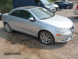 2010 Volkswagen Eos Komfort с VIN WVWBA7AH9AV022988, выставлен на аукционе IAAI как лот 42426457 с пробегом 142 571 миль миль и . История ставок и продаж доступна на DreamBid. Изображение 1.