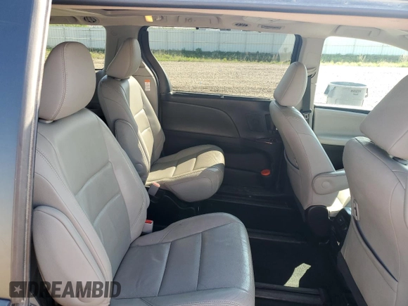 2015 Toyota Sienna Limited с VIN 5TDDK3DC5FS117905, выставлен на аукционе Copart как лот 58170795 с пробегом 118 532 миль миль и Списание • Salvage title. История ставок и продаж доступна на DreamBid. Изображение 11.