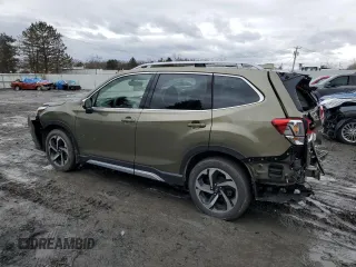 2023 Subaru Forester Touring z VIN JF2SKARC3PH536539, wystawiony jako Copart lot #47570075 z przebiegiem 10 598 mil mil oraz Szkoda całkowita • Salvage title. Historia ofert i sprzedaży dostępna na DreamBid. Obrazek 2.