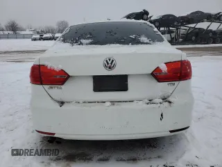2014 Volkswagen Jetta Comfortline z VIN 3VWDL7AJ9EM398898, wystawiony jako Copart lot #86367554 z przebiegiem Nie podano mil oraz Czysty tytuł • Clean title. Historia ofert i sprzedaży dostępna na DreamBid. Obrazek 6.