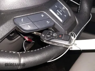2019 Ford F-150 XL с VIN 1FTEW1C5XKKC83659, выставлен на аукционе IAAI как лот 42105539 с пробегом 114 965 миль миль и . История ставок и продаж доступна на DreamBid. Изображение 11.