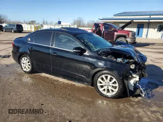 2013 Volkswagen Jetta Sedan SE w/Convenience/Sunroof with VIN 3VWBP7AJXDM455913, listed as a Copart auction lot 50516405 with 136,848 mi miles and Salvage Title. Bid and sale history available at carsss.com. Image 4.