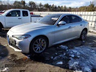 2017 Alfa Romeo Giulia with VIN ZARFAEDN0H7548065, listed as a Copart auction lot 45353295 with 58,989 mi miles and Salvage Title. Bid and sale history available at carsss.com. Image 1.