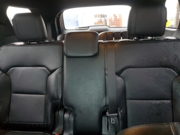 2016 Ford Explorer XLT with VIN 1FM5K8D80GGB40481, listed as a Copart auction lot 52311065 with 149,365 mi miles and Salvage Title. Bid and sale history available at DreamBid. Image 10.