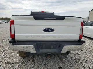 2019 Ford F-350 XL z VIN 1FT8W3BT3KED23989, wystawiony jako Copart lot #52082165 z przebiegiem 129 150 mil mil oraz Szkoda całkowita • Salvage title. Historia ofert i sprzedaży dostępna na DreamBid. Obrazek 6.