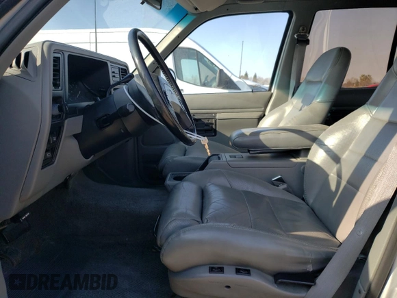 1992 Ford Explorer Eddie Bauer z VIN 1FMDU34X5NUA51391, wystawiony jako Copart lot #42407255 z przebiegiem 545 824 mil mil oraz Szkoda całkowita • Salvage title. Historia ofert i sprzedaży dostępna na DreamBid. Obrazek 7.