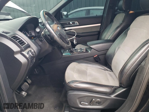 2017 Ford Explorer XLT with VIN 1FM5K8D85HGA83650, listed as a Copart auction lot 45847155 with 103,618 mi miles and Salvage Title. Bid and sale history available at DreamBid. Image 7.