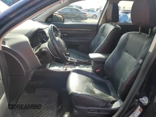 2017 Mitsubishi Outlander SE z VIN JA4AZ3A31HZ049553, wystawiony jako Copart lot #59785045 z przebiegiem 115 329 mil mil oraz Czysty tytuł • Clean title. Historia ofert i sprzedaży dostępna na DreamBid. Obrazek 7.