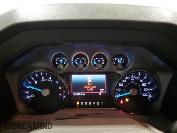 2015 Ford F-250 XLT z VIN 1FT7X2A63FEA10493, wystawiony jako Copart lot #85132974 z przebiegiem 151 845 mil mil oraz Szkoda całkowita • Salvage title. Historia ofert i sprzedaży dostępna na DreamBid. Obrazek 9.