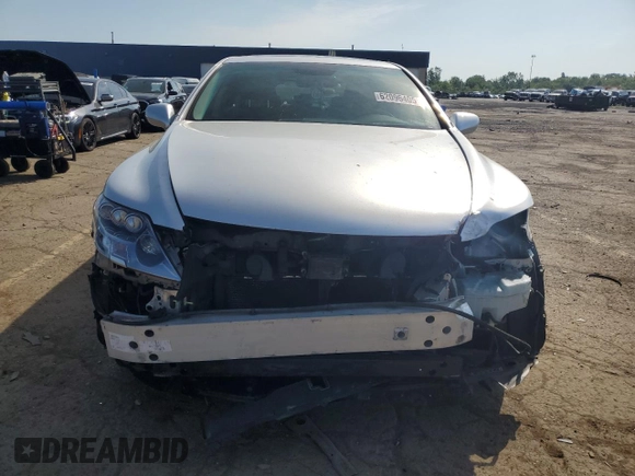 2008 Lexus LS 600h L with VIN JTHDU46F385003092, listed as a Copart auction lot 62096405 with 185,459 mi miles and Clean title. Bid and sale history available at DreamBid. Image 5.