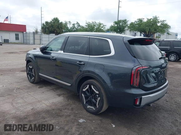 2024 Kia Telluride EX with VIN 5XYP34GC0RG491657, listed as a IAAI auction lot 41918338 with 19,511 mi miles and . Bid and sale history available at DreamBid. Image 3.