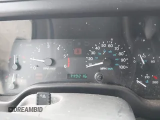 1999 Jeep Wrangler Sport z VIN 1J4FY19S0XP482218, wystawiony jako IAAI lot #42374995 z przebiegiem 149 216 mil mil oraz . Historia ofert i sprzedaży dostępna na DreamBid. Obrazek 7.