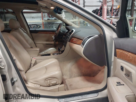 2008 Cadillac SRX AWD with VIN 1GYEE437180139017, listed as a IAAI auction lot 41986266 with 213,382 mi miles. Bid and sale history available at carsss.com. Image 5.