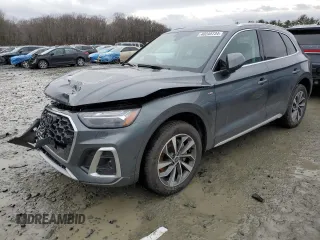 2024 Audi Q5 S line Prestige with VIN WA1FAAFY5R2016409, listed as a Copart auction lot 40245734 with 2,012 mi miles and Salvage title. Bid and sale history available at DreamBid. Image 1.