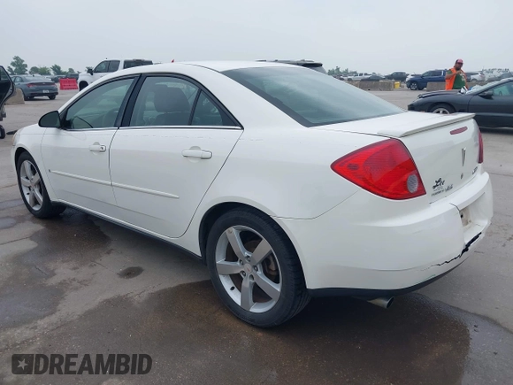 2006 Pontiac G6 GTP z VIN 1G2ZM551X64224909, wystawiony jako IAAI lot #42289564 z przebiegiem 193 418 mil mil oraz . Historia ofert i sprzedaży dostępna na DreamBid. Obrazek 3.