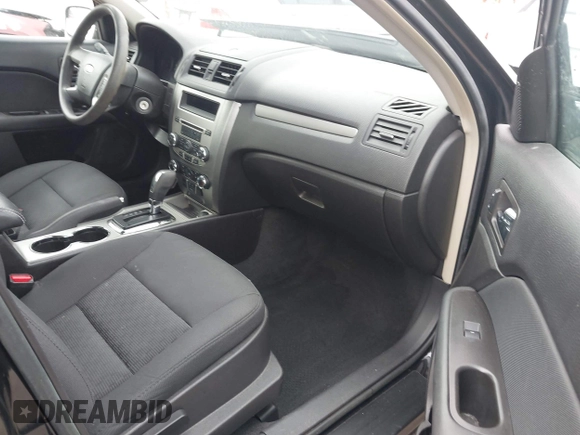 2012 Ford Fusion SE with VIN 3FAHP0HA1CR414684, listed as a IAAI auction lot 42613412 with 108,154 mi miles and . Bid and sale history available at DreamBid. Image 5.