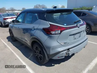 2022 Nissan Kicks SV with VIN 3N1CP5CV0NL528986, listed as a IAAI auction lot 41789926 with 36,829 mi miles. Bid and sale history available at carsss.com. Image 3.