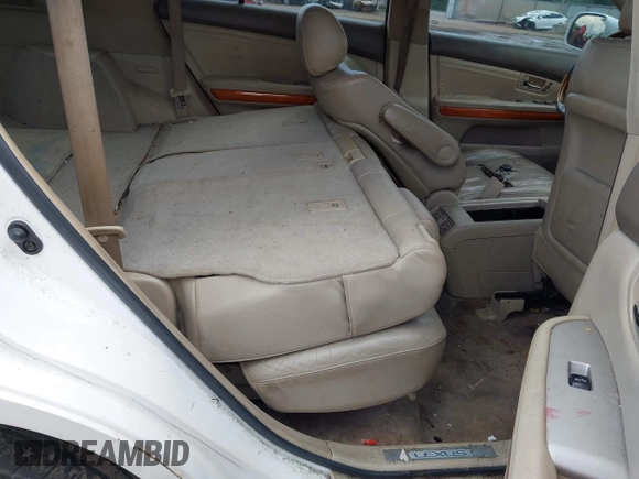 2005 Lexus RX 330 z VIN 2T2HA31U45C049438, wystawiony jako IAAI lot #42337757 z przebiegiem 260 754 mil mil oraz . Historia ofert i sprzedaży dostępna na DreamBid. Obrazek 8.