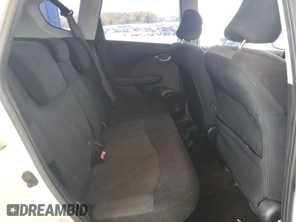 2011 Honda Fit Sport z VIN JHMGE8H52BS010355, wystawiony jako Copart lot #52747415 z przebiegiem 171 552 mil mil oraz Szkoda całkowita • Salvage title. Historia ofert i sprzedaży dostępna na DreamBid. Obrazek 10.
