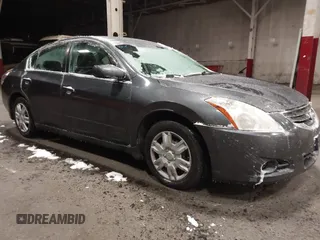 2010 Nissan Altima SL z VIN 1N4AL2AP7AN501190, wystawiony jako IAAI lot #41543937 z przebiegiem 111 073 mil mil oraz . Historia ofert i sprzedaży dostępna na DreamBid. Obrazek 1.