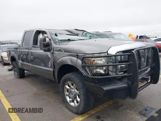 2014 Ford Super Duty F-250 SRW XL with VIN 1FT7W2BT6EEB33565, listed as a IAAI auction lot 41556767 with 201,059 mi miles. Bid and sale history available at carsss.com. Image 1.
