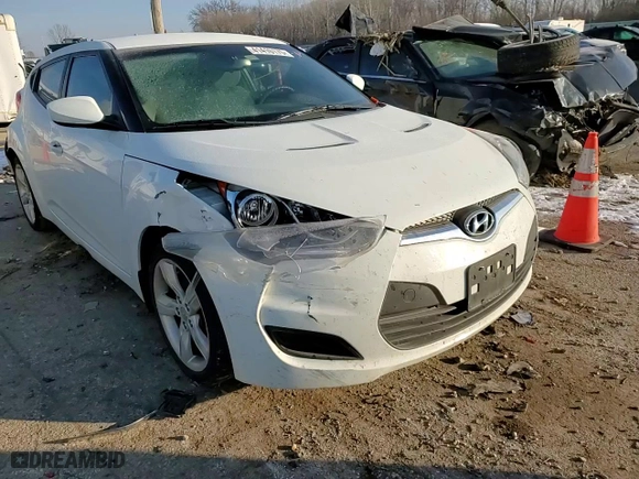2013 Hyundai Veloster w/Black Int with VIN KMHTC6AD3DU125416, listed as a Copart auction lot 41410175 with 77,546 mi miles and Salvage Title. Bid and sale history available at carsss.com. Image 13.