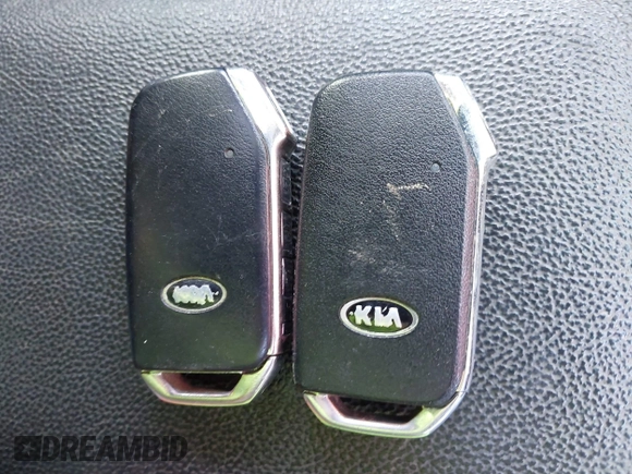 2019 Kia Forte EX with VIN 3KPF54AD7KE070948, listed as a IAAI auction lot 41982763 with 104,915 mi miles. Bid and sale history available at carsss.com. Image 11.