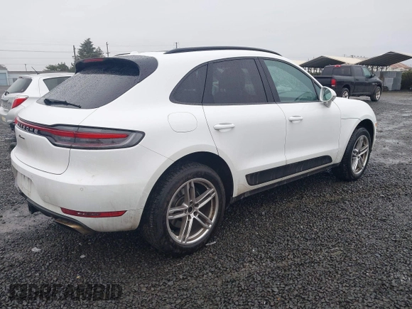 2020 Porsche Macan with VIN WP1AA2A54LLB11823, listed as a IAAI auction lot 41219718 with 67,901 mi miles and . Bid and sale history available at DreamBid. Image 4.