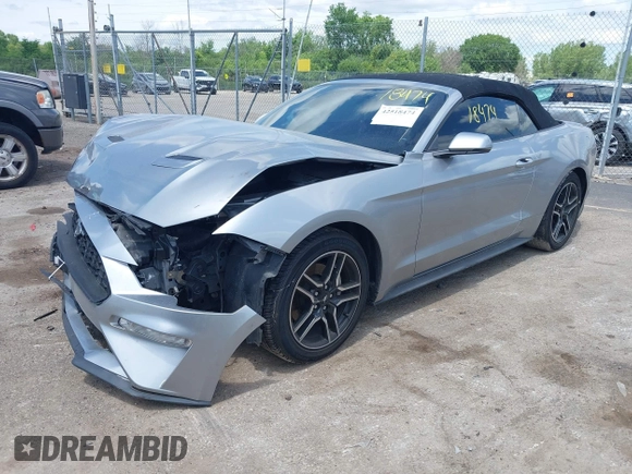 2020 Ford Mustang EcoBoost z VIN 1FATP8UH6L5106537, wystawiony jako IAAI lot #42518474 z przebiegiem 86 971 mil mil oraz . Historia ofert i sprzedaży dostępna na DreamBid. Obrazek 2.