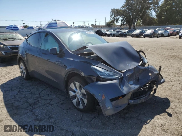 2022 Tesla Model Y Long Range with VIN 7SAYGDEE1NF391553, listed as a Copart auction lot 48259445 with Not Provided miles and Salvage Title. Bid and sale history available at carsss.com. Image 4.