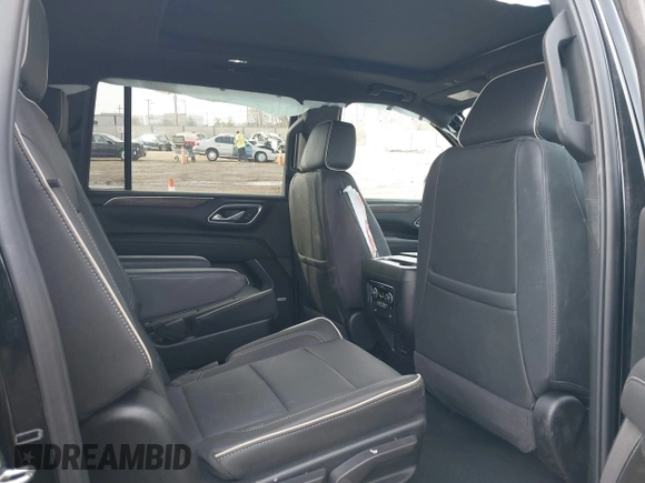 2024 Chevrolet Suburban Premier with VIN 1GNSKFKT7RR352859, listed as a IAAI auction lot 41814407 with 5,234 mi miles and . Bid and sale history available at DreamBid. Image 8.