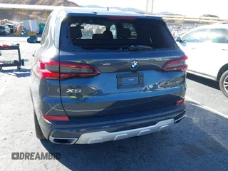2021 BMW X5 sDrive40i with VIN 5UXCR4C00M9F94906, listed as a IAAI auction lot 41359872 with 37,161 mi miles. Bid and sale history available at carsss.com. Image 16.