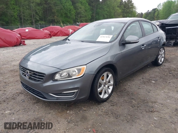 2016 Volvo S60 T5 Drive-E z VIN YV126MFJ2G2406126, wystawiony jako IAAI lot #41967696 z przebiegiem 122 884 mil mil oraz . Historia ofert i sprzedaży dostępna na DreamBid. Obrazek 17.