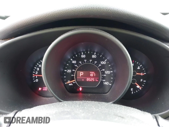 2015 Kia Soul with VIN KNDJN2A20F7801786, listed as a IAAI auction lot 41934766 with 85,251 mi miles. Bid and sale history available at carsss.com. Image 7.