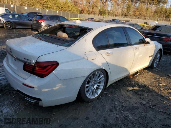 2013 BMW 7 Series 750i with VIN WBAYA8C50DC996469, listed as a Copart auction lot 41450395 with 17,504 mi miles and Non repairable. Bid and sale history available at DreamBid. Image 3.