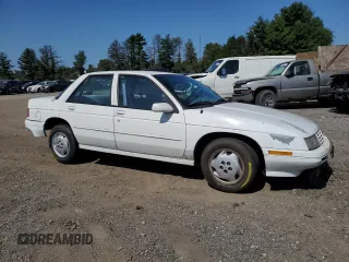 1995 Chevrolet Corsica z VIN 1G1LD5545SY244489, wystawiony jako Copart lot #68728124 z przebiegiem 109 894 mil mil oraz Szkody całkowita. Historia ofert i sprzedaży dostępna na DreamBid. Obrazek 4.