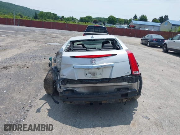 2014 Cadillac CTS Performance with VIN 1G6DG1E35E0107139, listed as a IAAI auction lot 42371034 with 56,988 mi miles and . Bid and sale history available at DreamBid. Image 17.
