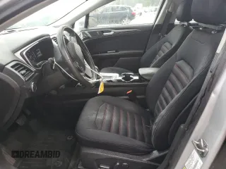 2016 Ford Fusion SE Hybrid z VIN 3FA6P0LUXGR350997, wystawiony jako Copart lot #62301825 z przebiegiem 267 537 mil mil oraz Szkoda całkowita • Salvage title. Historia ofert i sprzedaży dostępna na DreamBid. Obrazek 7.